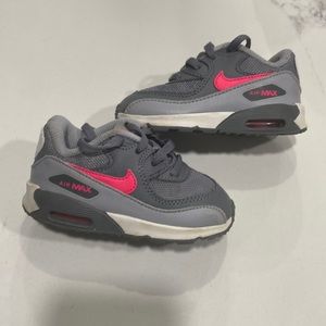Nike Air Max toddler size 6